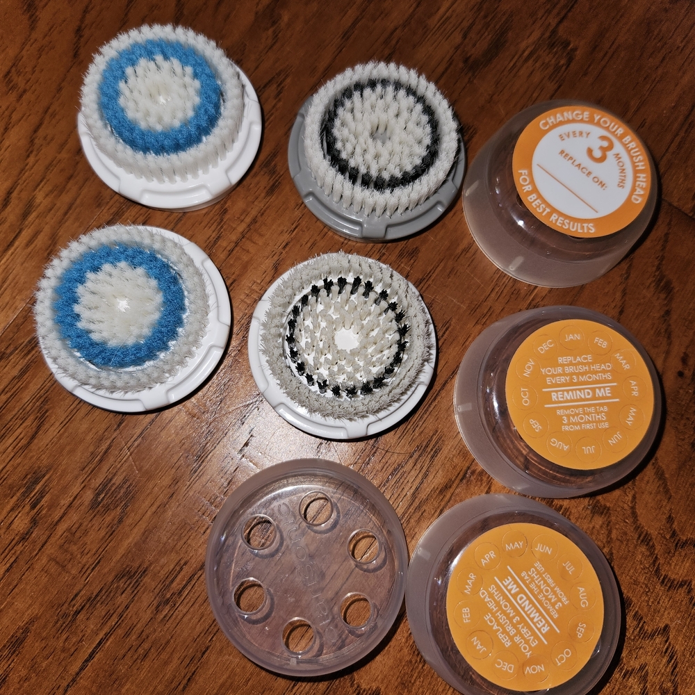 Clairisonic Brush Heads for Facial Cleansing (4)